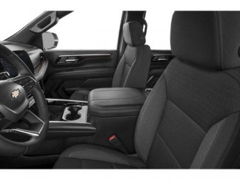 New 2026 Chevrolet Suburban LS image 8