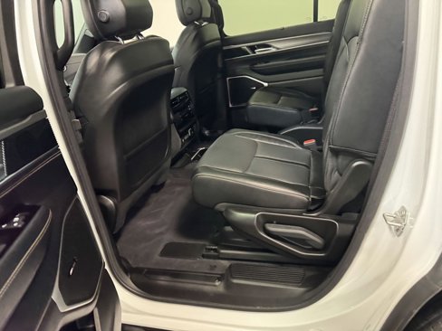 Used 2024 Jeep Wagoneer Series II w/ Convenience Group I image 47