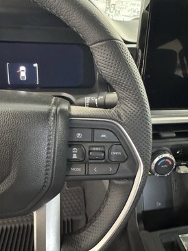 New 2025 Toyota Tacoma TRD Sport w/ TRD Sport Upgrade Package image 18