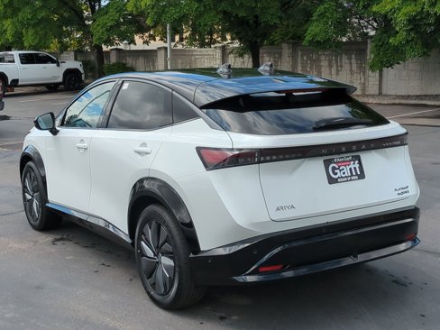 New 2025 Nissan Ariya Platinum image 7