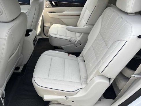New 2026 Buick Enclave Avenir w/ Super Cruise Package image 19