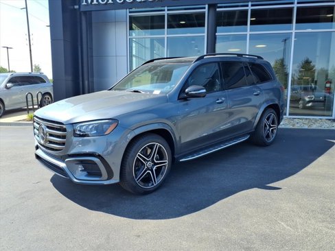 New 2026 Mercedes-Benz GLS 450 4MATIC image 2