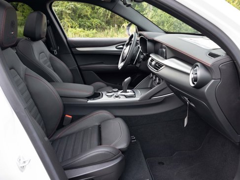 New 2025 Alfa Romeo Stelvio Tributo Italiano w/ Active Assist Plus Package image 49