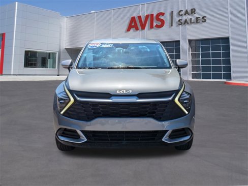 Used 2024 Kia Sportage LX image 2
