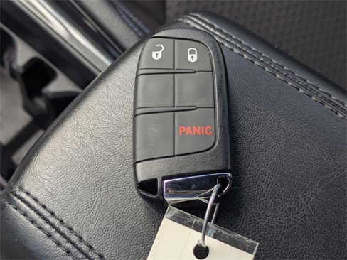 Used 2023 Jeep Compass Sport image 34
