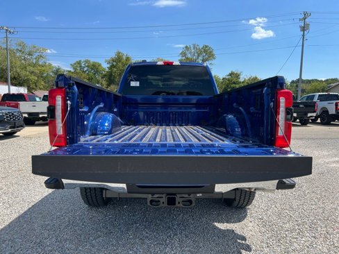 New 2026 Ford F350 Lariat w/ FX4 Off-Road Package image 17