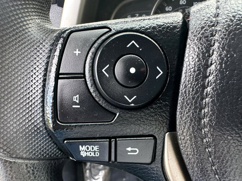 Used 2015 Toyota RAV4 LE image 27