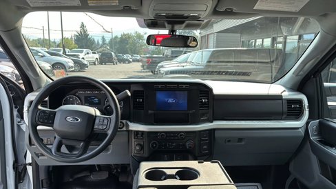Used 2024 Ford F350 XLT image 7