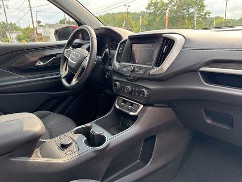 Used 2022 GMC Terrain SLE w/ Driver Convenience Package image 18