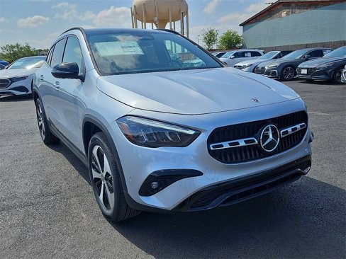 New 2026 Mercedes-Benz GLA 250 image 11