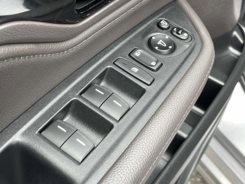 Used 2023 Honda Odyssey Elite image 18