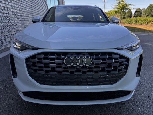 New 2025 Audi Q5 Premium Plus image 7