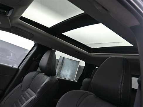 New 2025 Mitsubishi Outlander SE image 7