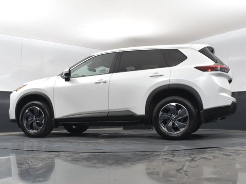 New 2026 Nissan Rogue SV image 41
