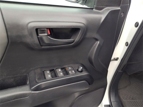 Used 2023 Toyota Tacoma SR image 16