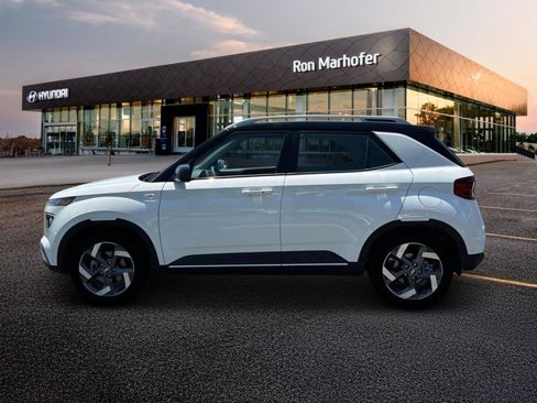 New 2025 Hyundai Venue Limited image 3
