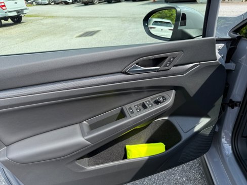 New 2025 Volkswagen GTI SE image 32