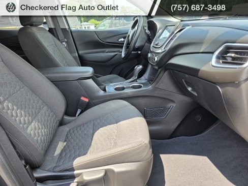 Used 2018 Chevrolet Equinox LT image 40