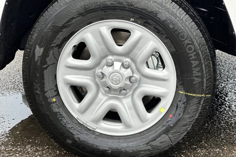 New 2026 Toyota Tundra SR image 15