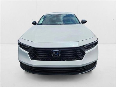New 2025 Honda Accord SE image 7