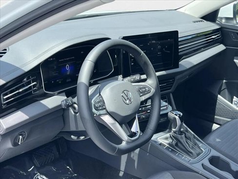 New 2025 Volkswagen Jetta S image 10