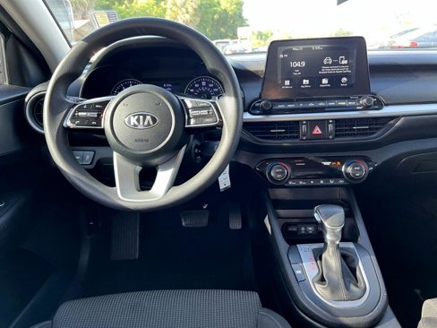 Used 2019 Kia Forte LXS image 13