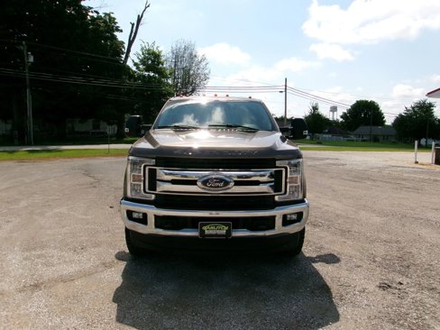 Used 2018 Ford F250 XLT w/ XLT Value Package image 5