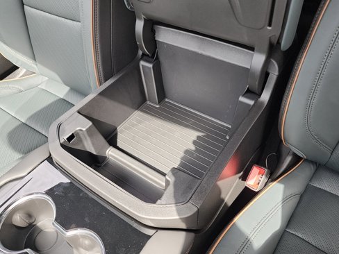 New 2026 GMC Yukon AT4 w/ AT4 Premium Package image 35