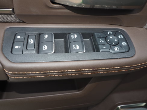 New 2026 RAM 2500 Limited image 30