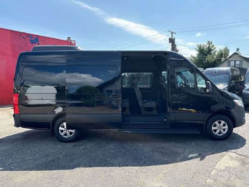 Used 2021 Mercedes-Benz Sprinter 2500 image 22