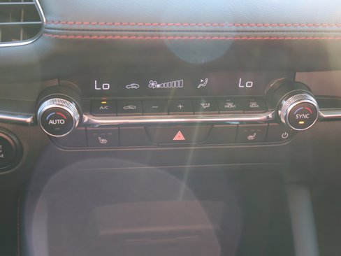 New 2026 MAZDA MAZDA3 Carbon w/ Appearance Package image 25