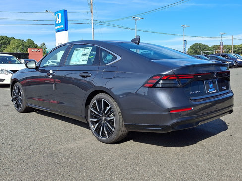 New 2025 Honda Accord Touring image 4