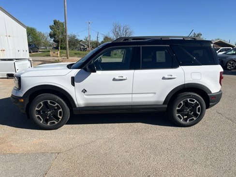 New 2024 Ford Bronco Sport Outer Banks w/ Tech Package image 4
