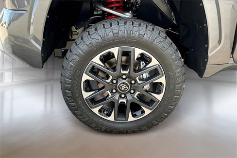 New 2026 Toyota Tundra Limited image 12