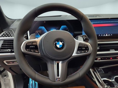 New 2026 BMW X7 M60i image 15