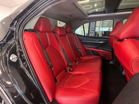 Used 2023 Toyota Camry XSE image 22