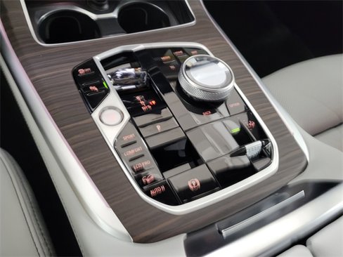 New 2026 BMW X7 xDrive40i w/ Executive Package image 12