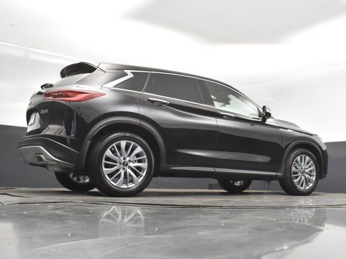 New 2025 INFINITI QX50 Pure image 43