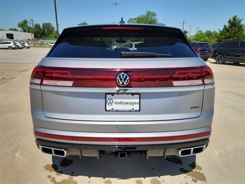 New 2025 Volkswagen Atlas Cross Sport SEL Premium R-Line image 3