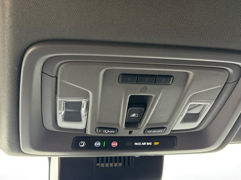 New 2026 Chevrolet Silverado 1500 LT w/ Z71 Off-Road Package image 18