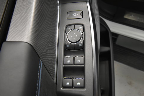 New 2025 Ford F250 Platinum image 4
