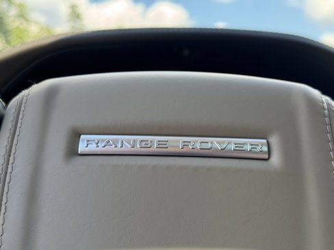 Used 2017 Land Rover Range Rover HSE image 28
