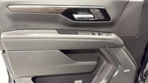 New 2026 Chevrolet Suburban Premier w/ Sun And Tow Package image 12