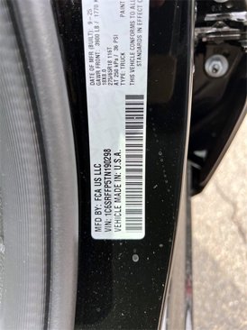 New 2026 RAM 1500 4x4 Crew Cab image 9