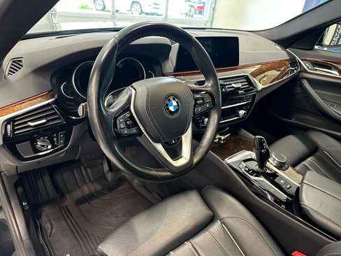 Used 2019 BMW 540i xDrive image 17