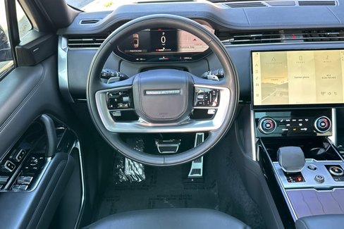 Used 2023 Land Rover Range Rover SE image 15