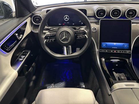 Used 2024 Mercedes-Benz C 300 Sedan image 7