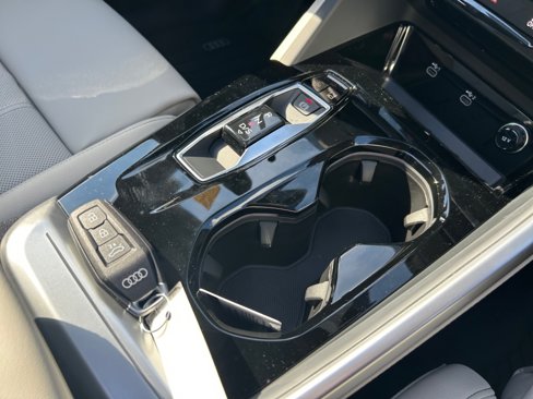 New 2025 Audi Q5 Prestige image 34