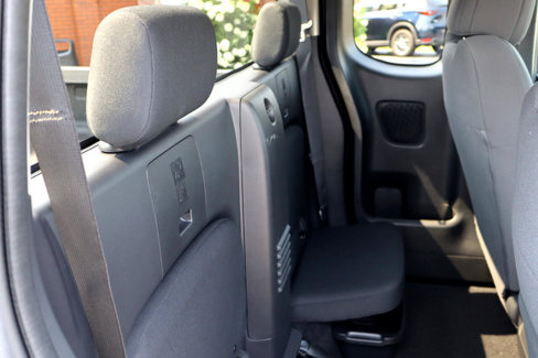 Used 2024 Nissan Frontier S image 16