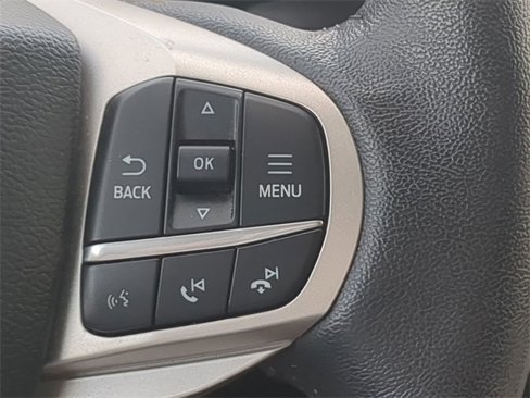 Used 2022 Ford Explorer XLT image 15